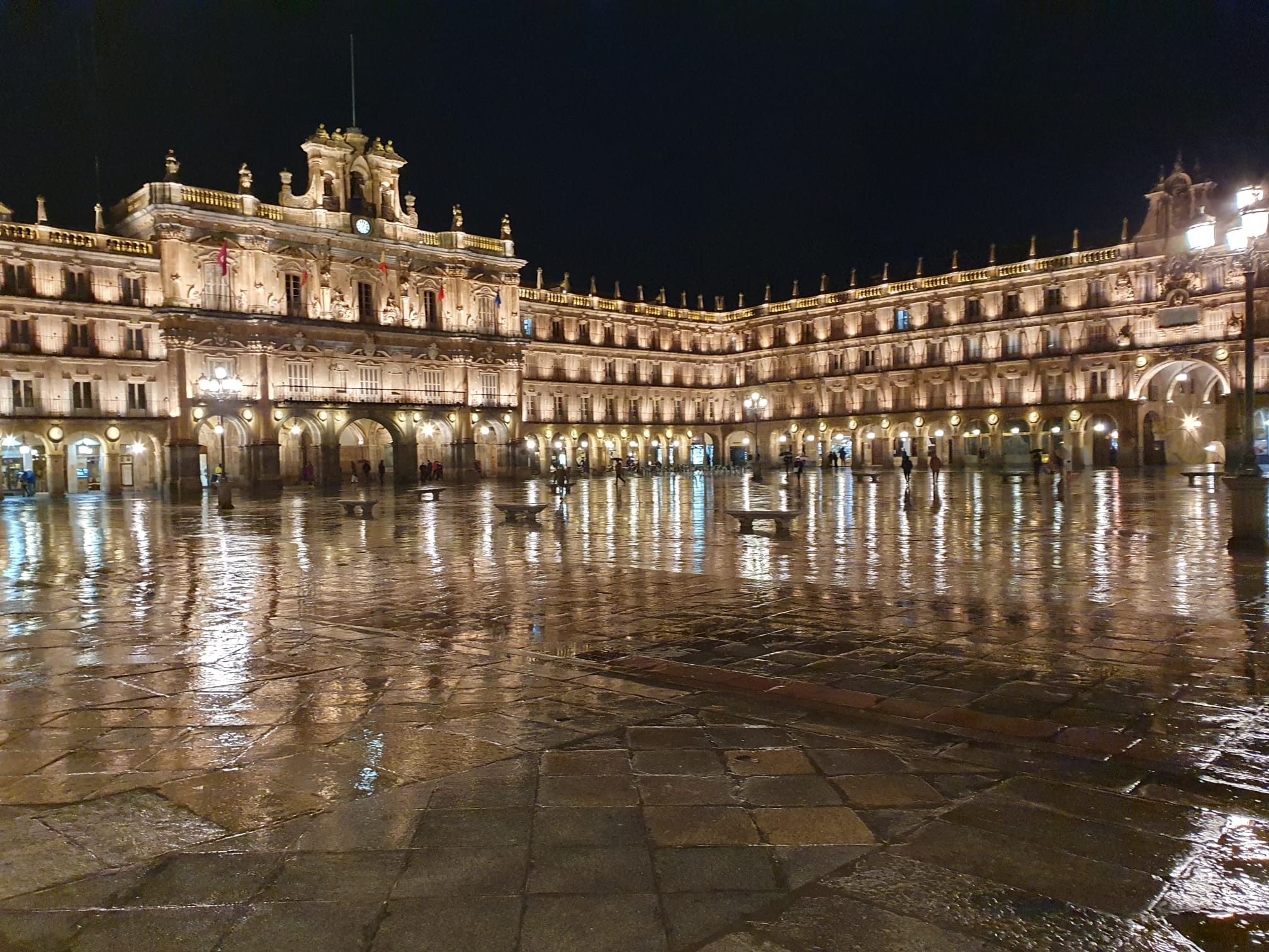 Plaza Mayor de Salamanca de noche - Tour nocturno de leyendas